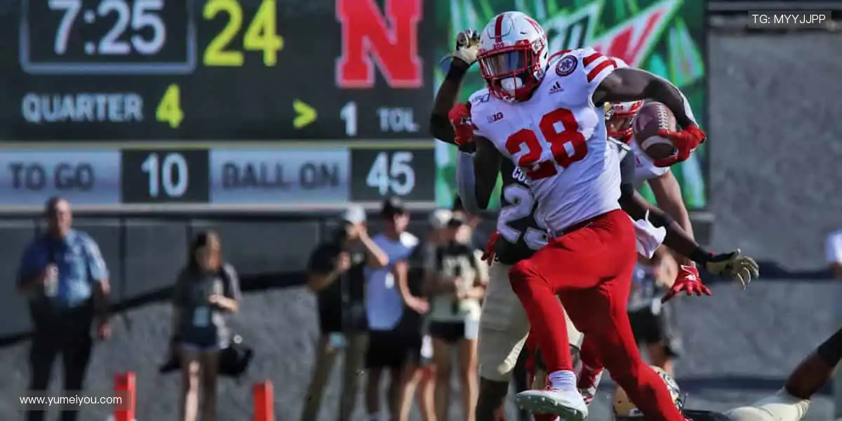 🚴 运动不止,探索无限可能,从一双专业跑鞋开始!👟